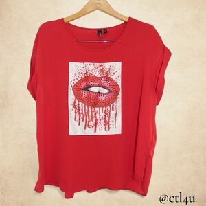 Trende Red Sequin Lips Top XL Graphic Tee Y2K Glam Rock Whimsigoth Blouse